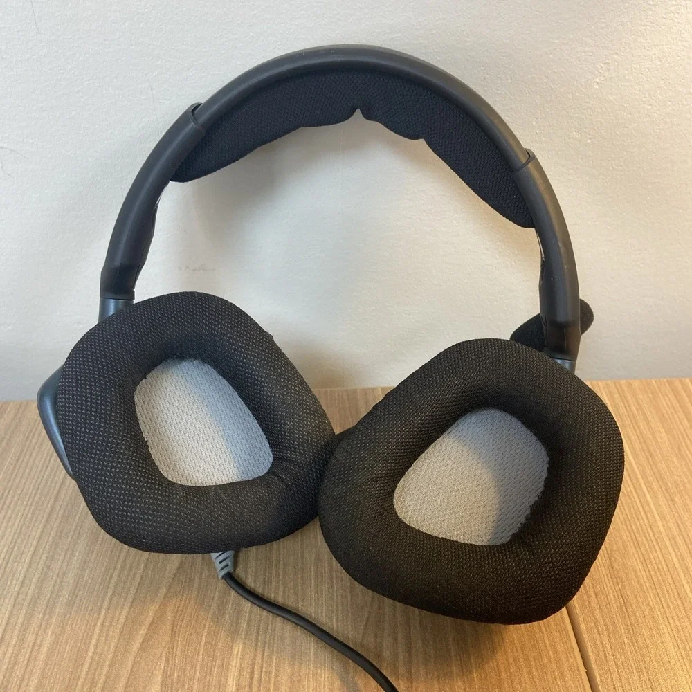 Corsair Can Ices-3‎ USB RGB Wired Gaming Headset Headphones RDA0001 Microphone